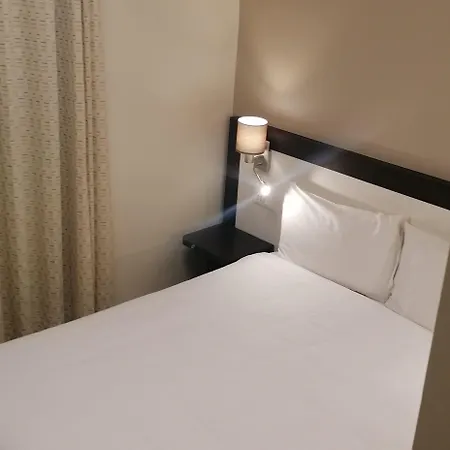 Boccascena بيت ضيافة